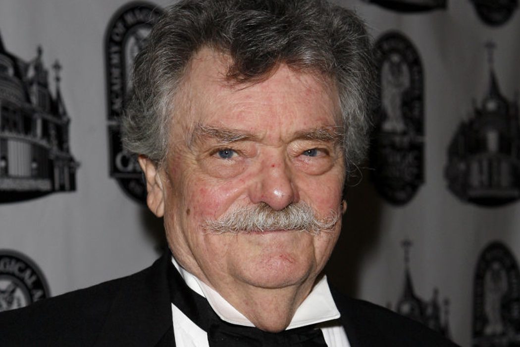 Bernard Fox