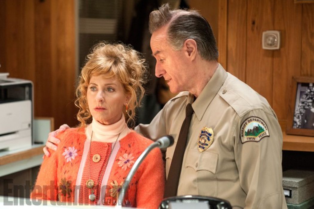 Kimmy Robertson y Harry Goaz