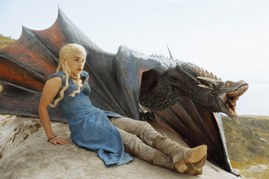 Daenerys doma a sus dragones