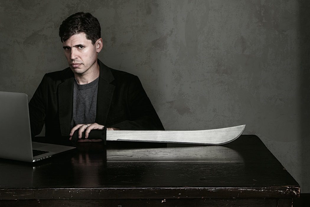 Max Brooks, disconforme