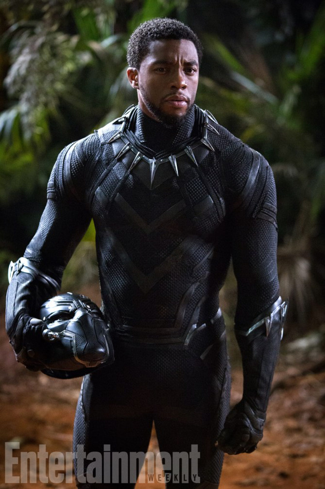 Chadwick Boseman como Black Panther