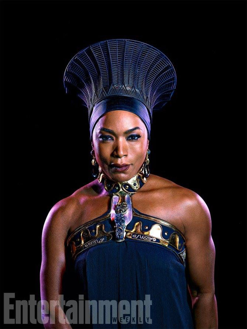 Angela Bassett como Ramonda