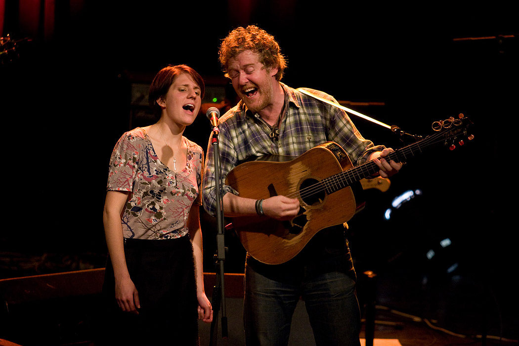 'Once (Una vez)': 'Falling Slowly'