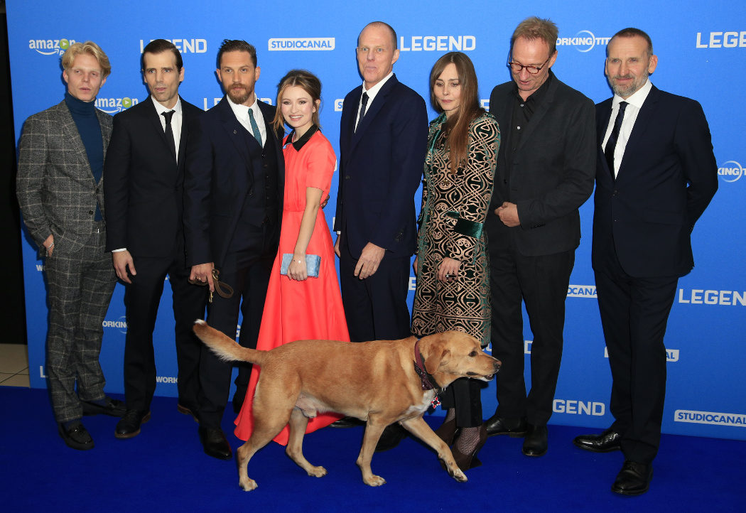 Cuando se llevó a su perro al estreno de 'Legend'