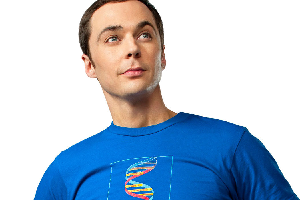 Jim Parsons es Sheldon Cooper (Adulto)