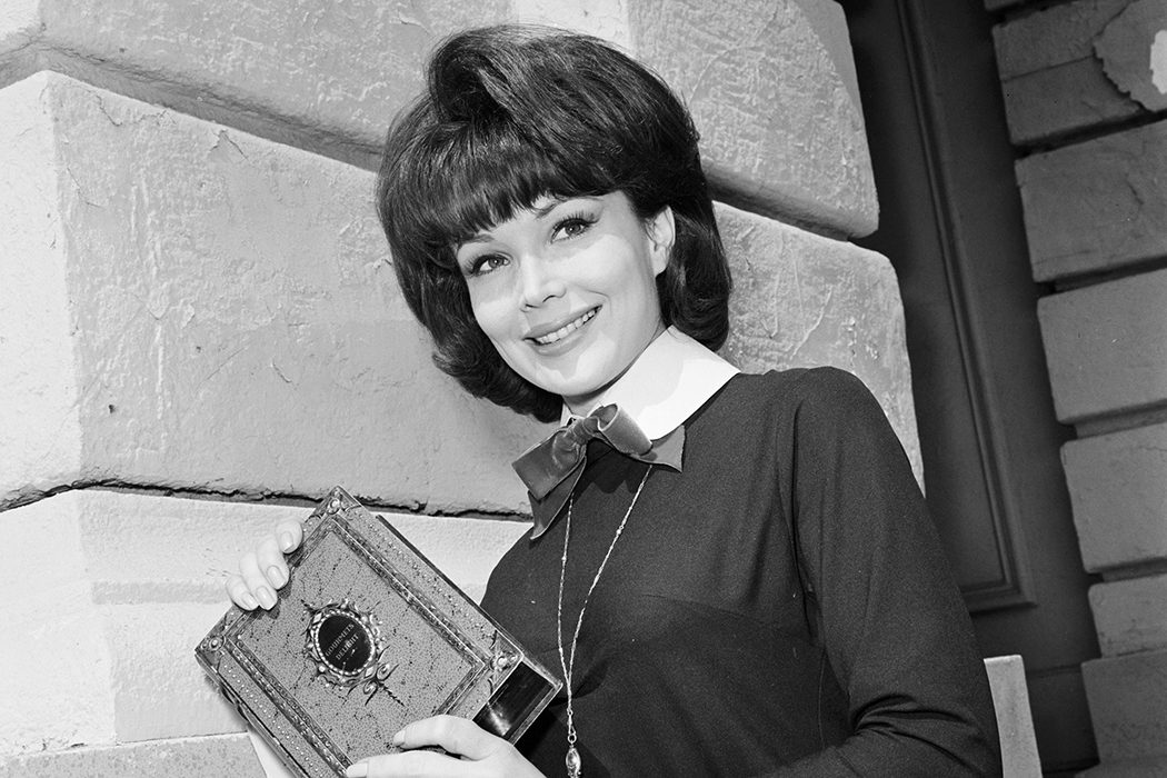 Francine York