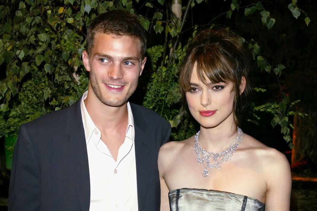 Dornan se casó con Amelia Warner en 2013 y juntos tienen dos hijas. 