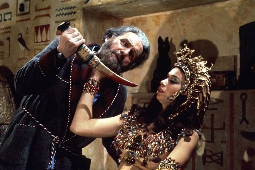 Valerie Leon en 'La sangre en la tumba de la momia'