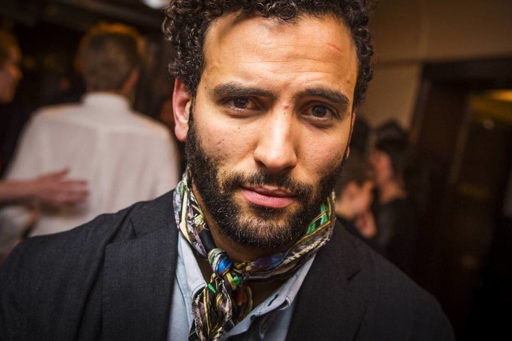 Marwan Kenzari es Jafar