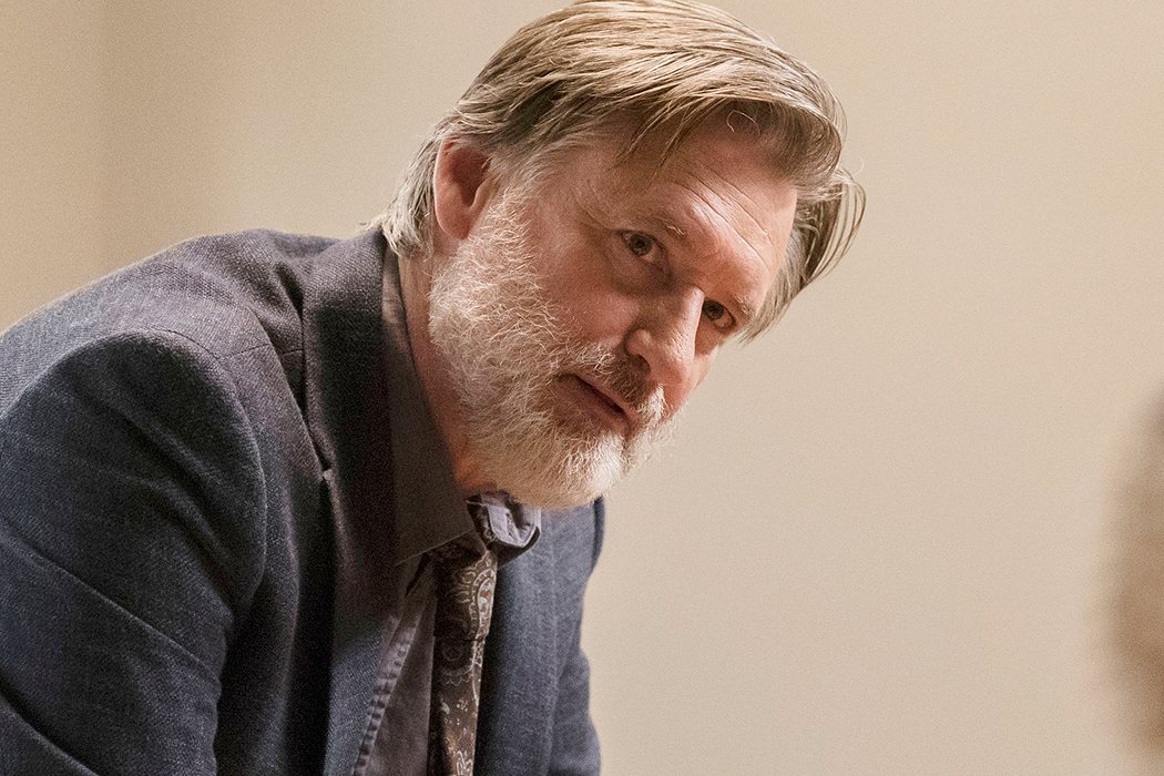 La trama secundaria de Bill Pullman