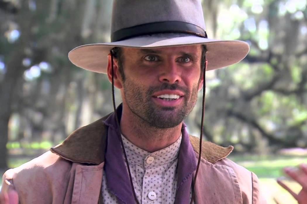 Walton Goggins