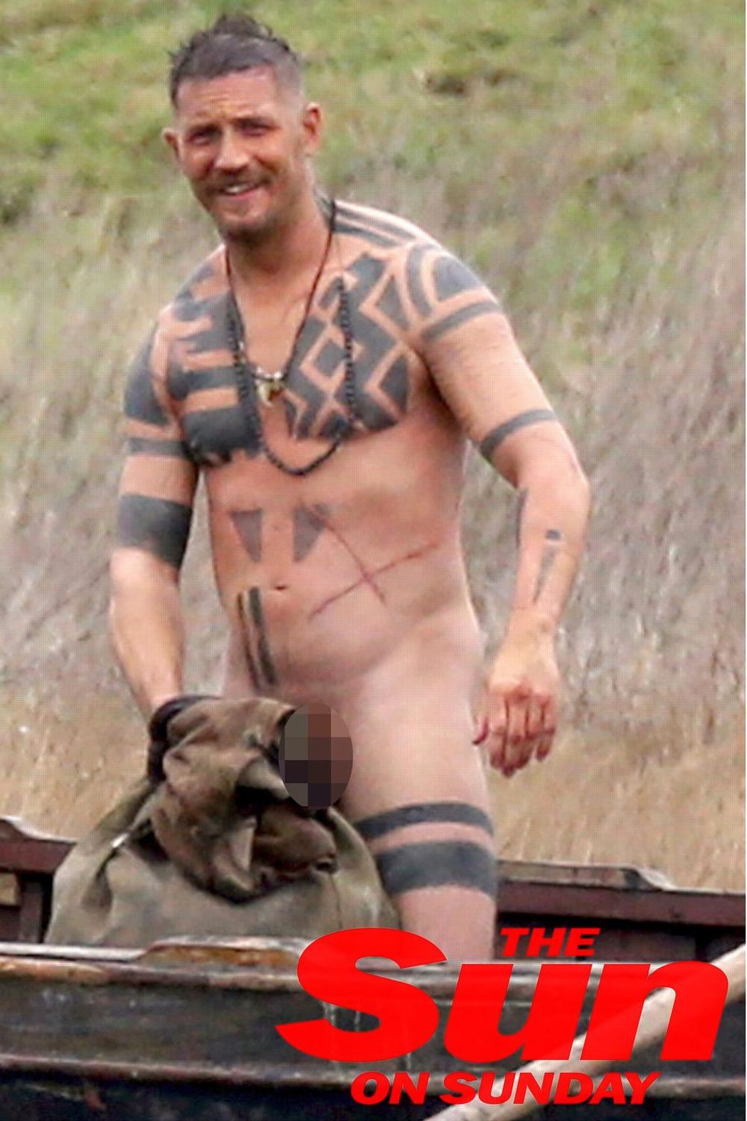 El espectacular cuerpo de Tom Hardy