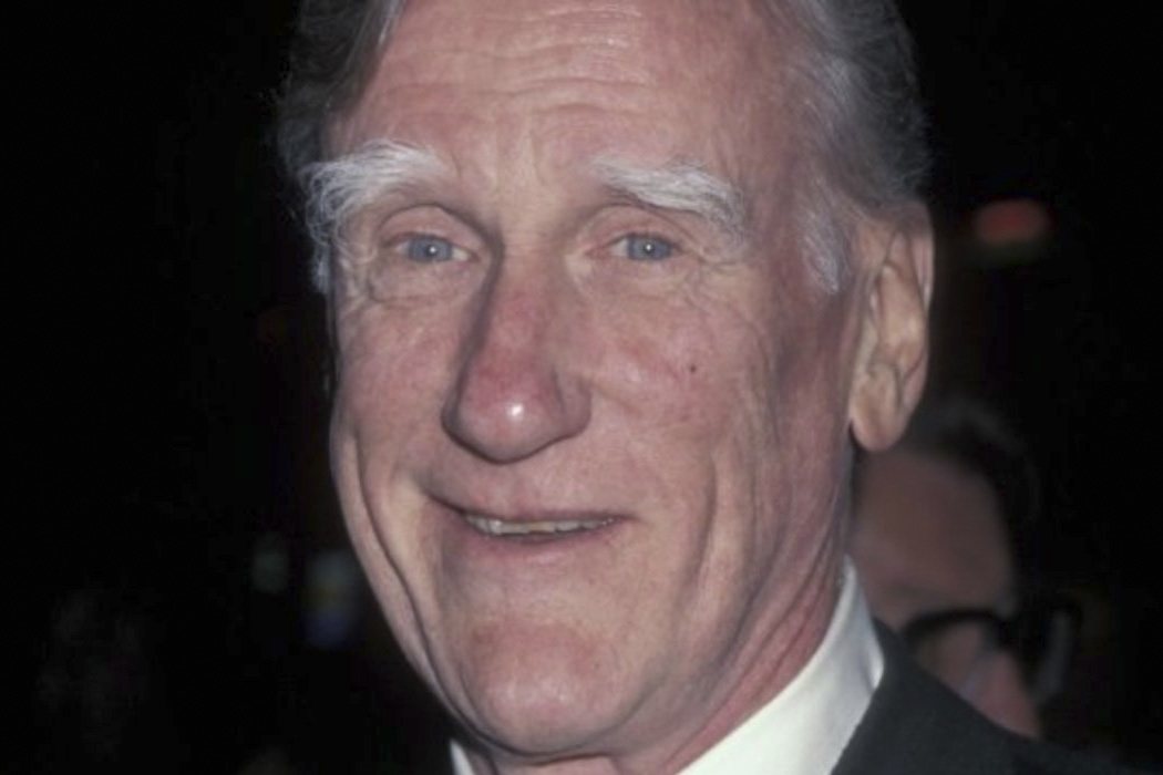 Donald Moffat