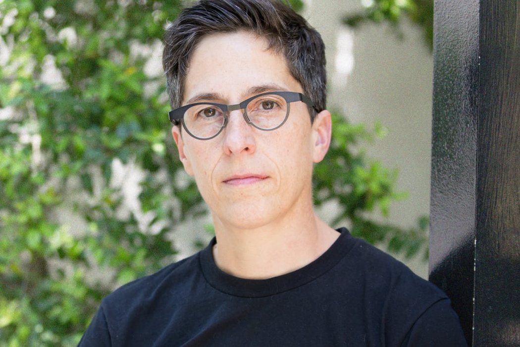 Alison Bechdel, 1960