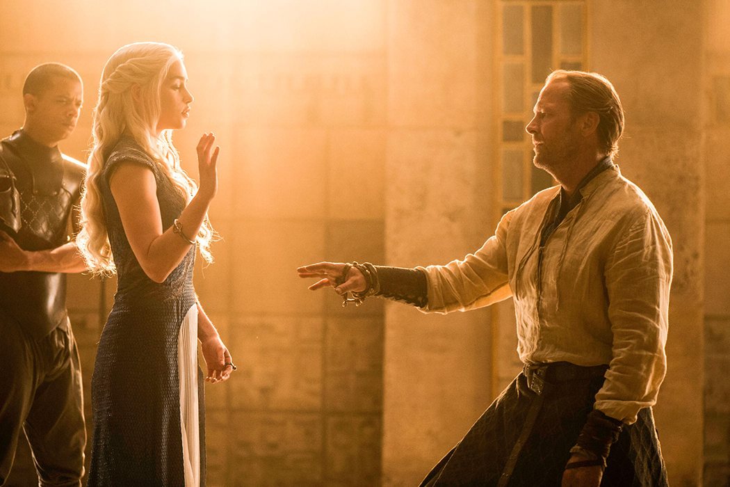 Daenerys condena a ser Jorah al exilio