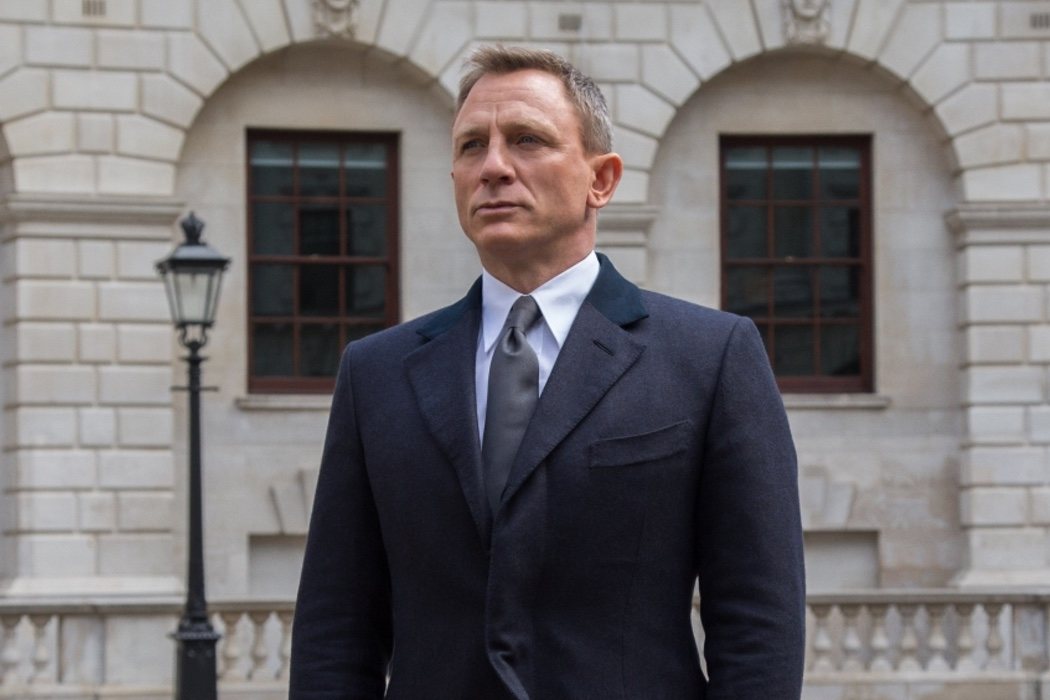 Daniel Craig