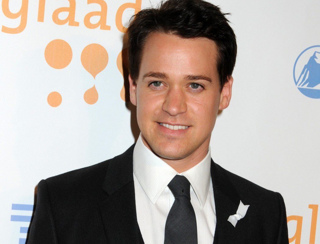 T.R. Knight ('Anatomía de Grey') ficha por el piloto de la ABC producido por Reese Witherspoon