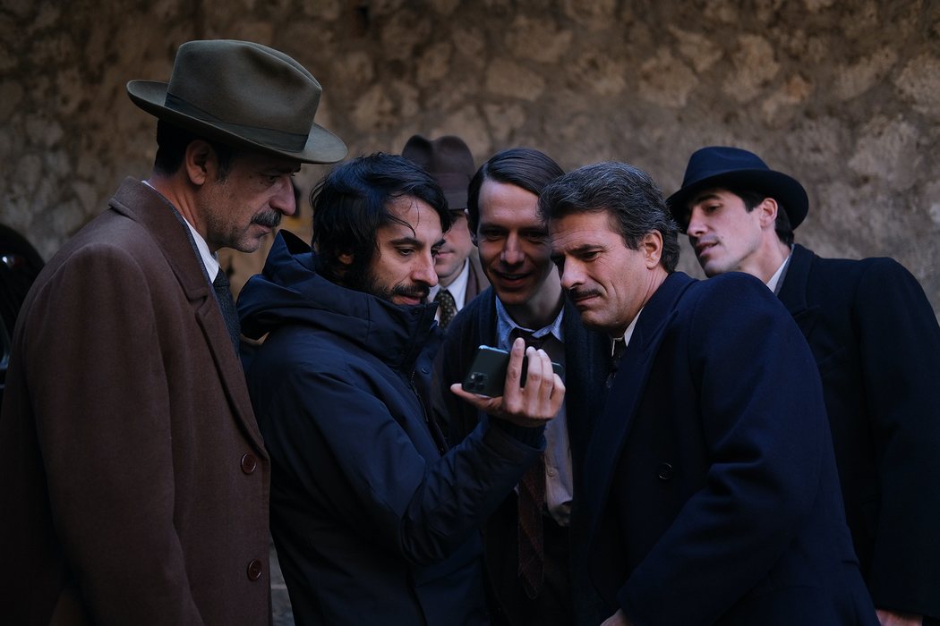 El director Marc Vigil con Nacho Fresneda y Rodolfo Sancho