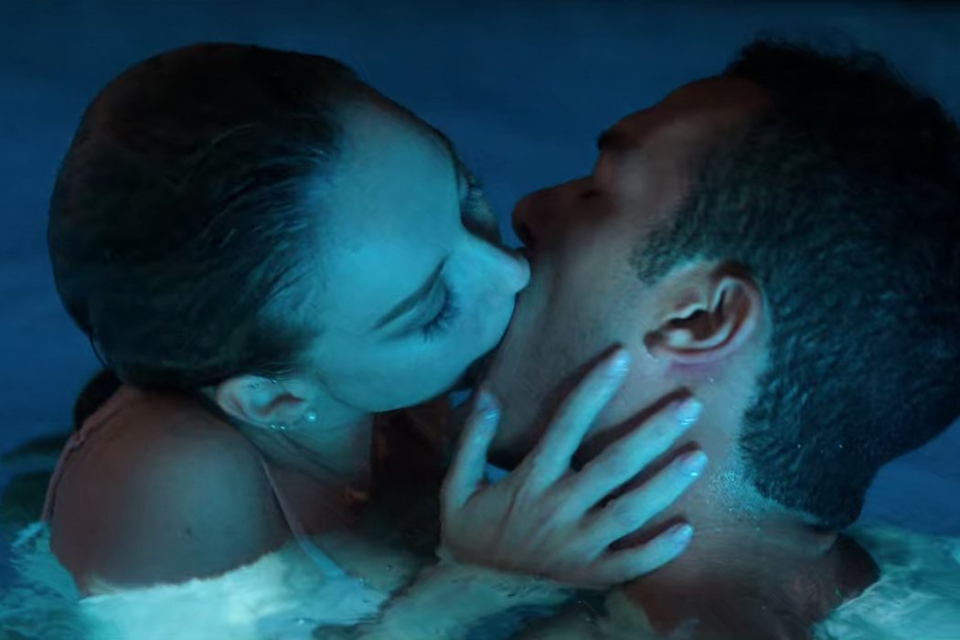 Carla y Yeray en la piscina / Omar y Malick en la discoteca (3x06)