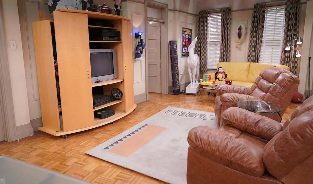 El salón de Chandler y Joey