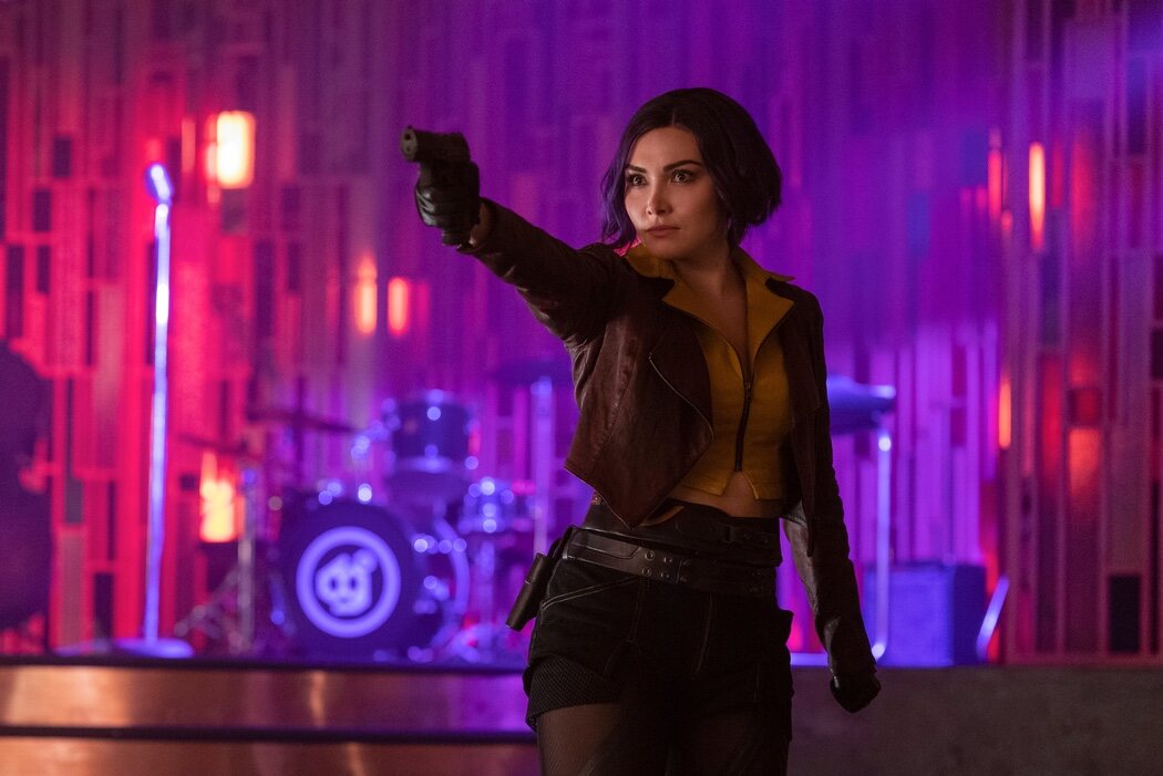 Daniella Pineda como Faye Valentine