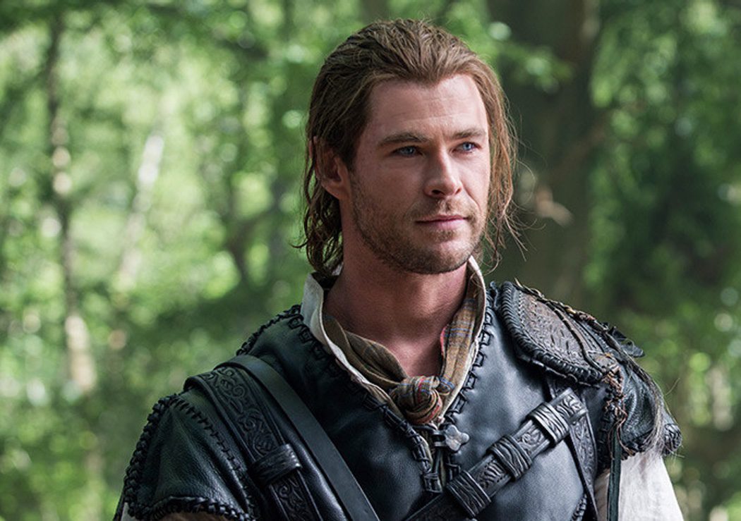 Chris Hemsworth (El cazador)