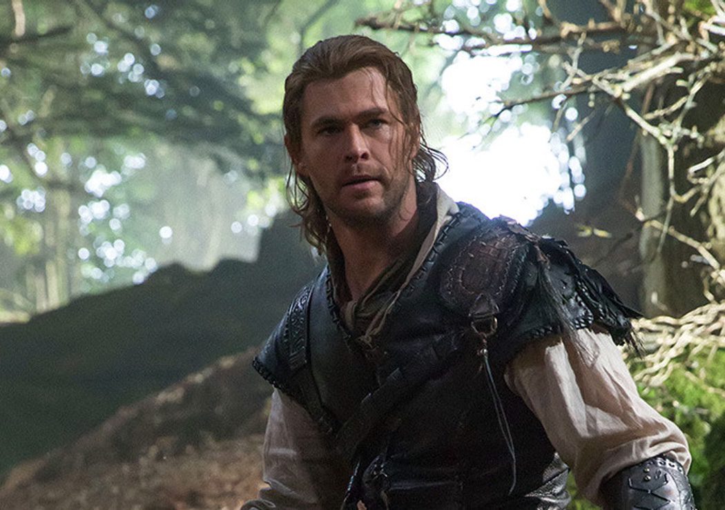 Chris Hemsworth (El cazador)