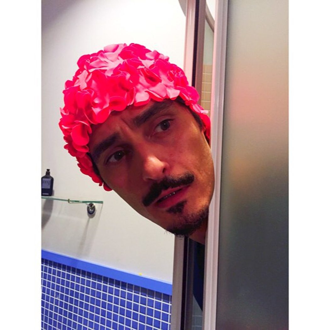 Javier Maroto y su gorrito de baño en 'LQSA'