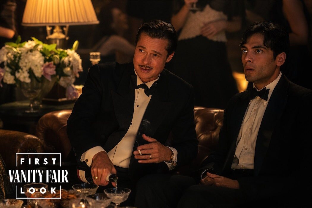 Brad Pitt como Jack Conrad y Diego Calva como Manny Torres