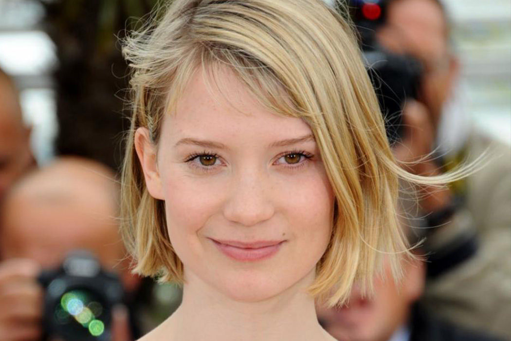 Mia Wasikowska