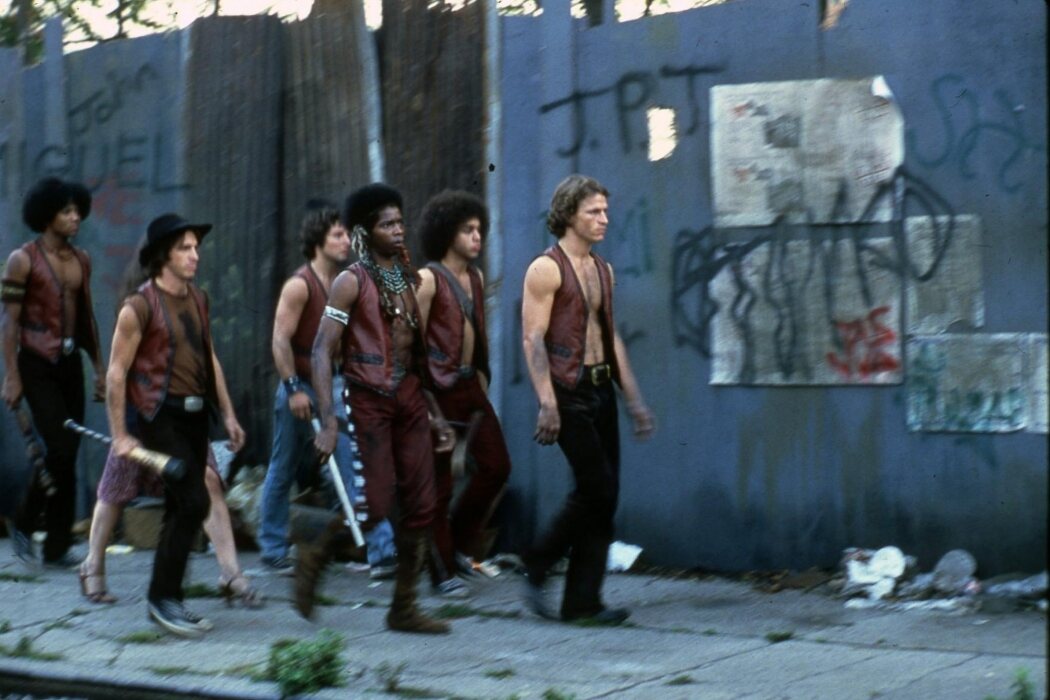 'Los amos de la noche (The Warriors)'