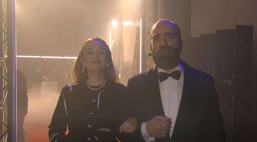 Gran apertura de Tosar y Bandini