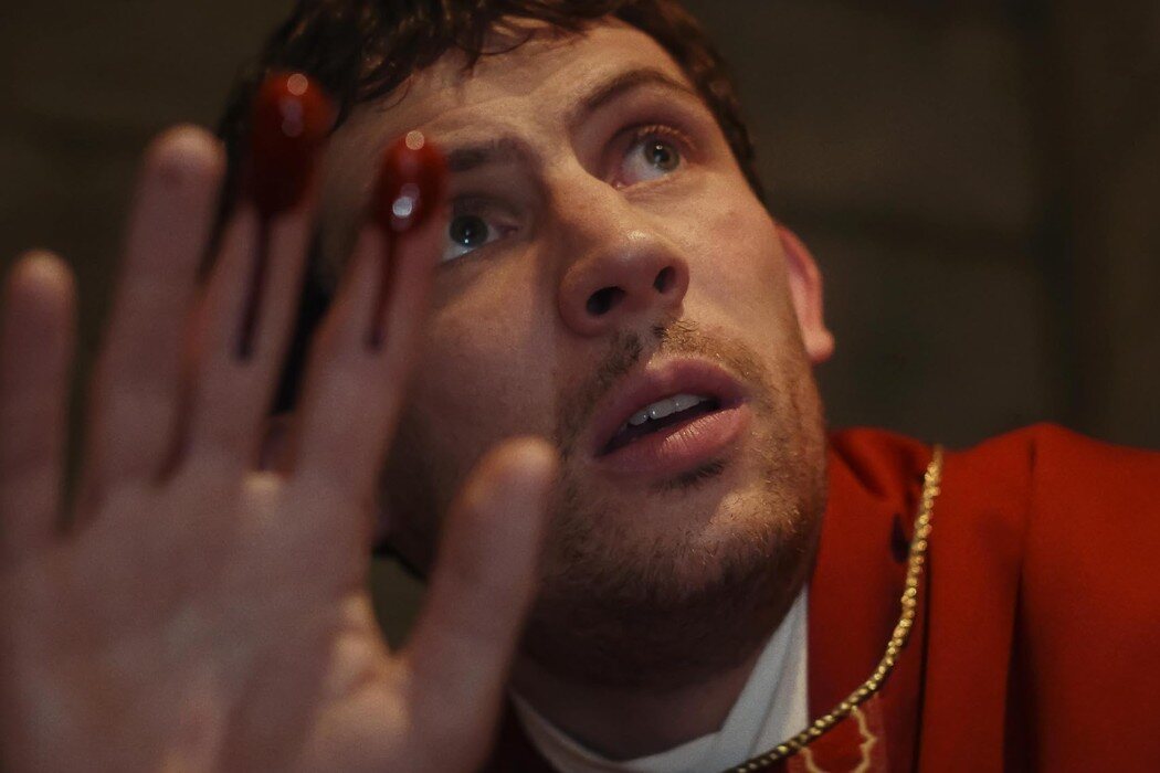 'Puñales por la espalda' - Ryan Johnson