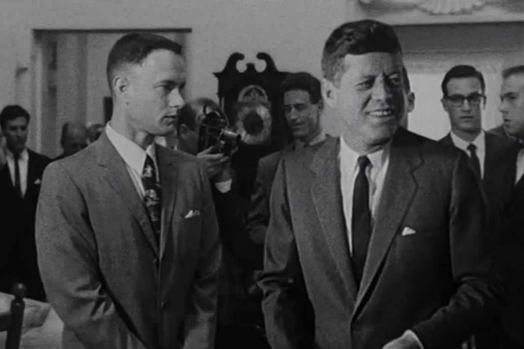 Forrest conoce a JFK