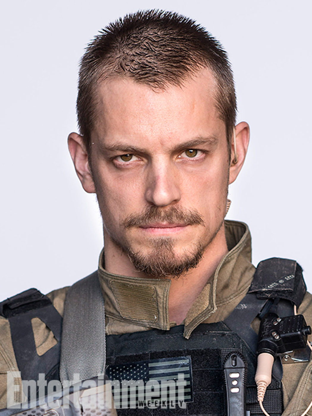 Joel Kinnaman como Rick Flag