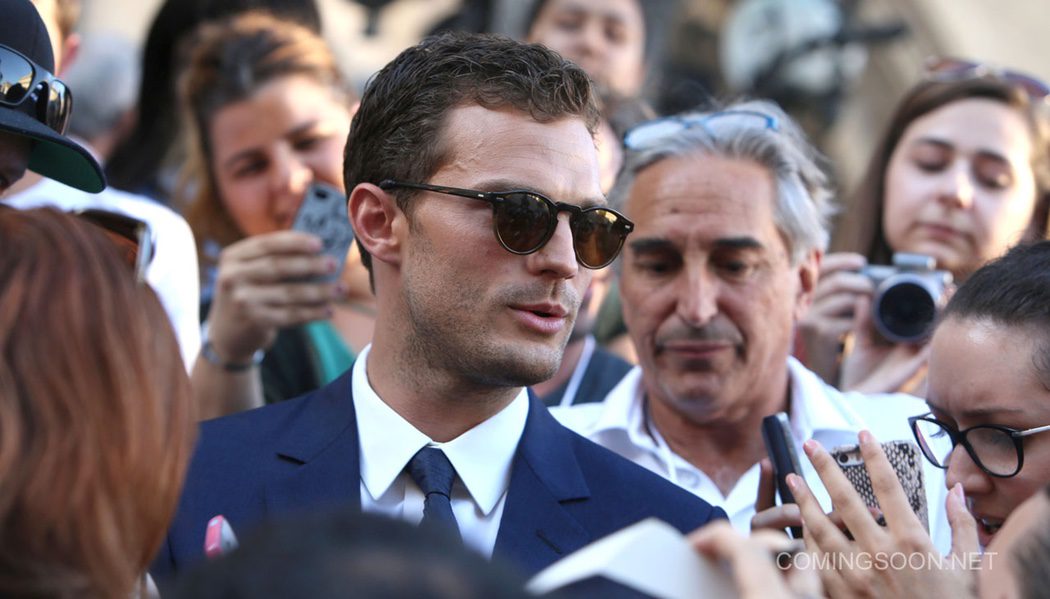 Jamie Dornan entre los asistentes al rodaje