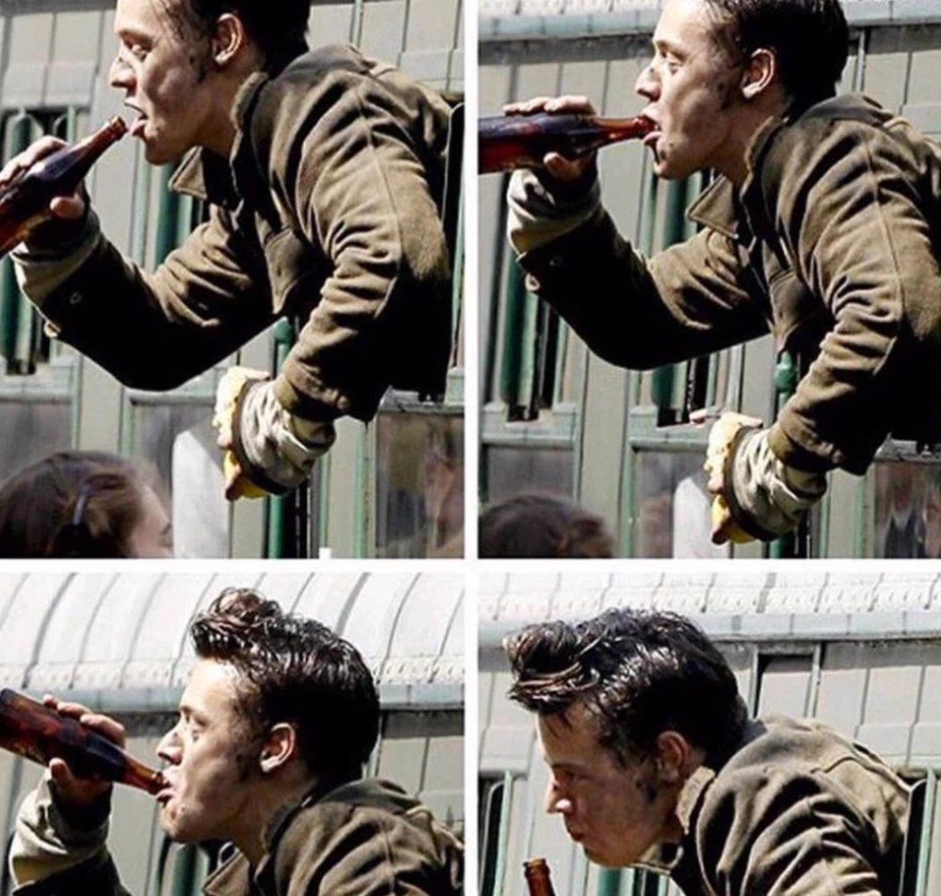 Harry Styles bebiendo durante el rodaje de 'Dukirk'