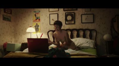 Clip Polinízame 'No culpes al karma de lo que te pasa por gilipollas'