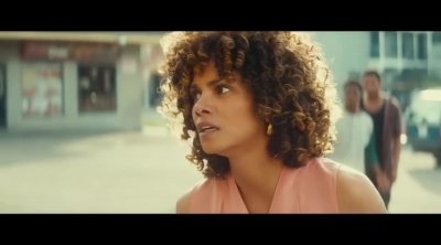 Tráiler español 'Kings'