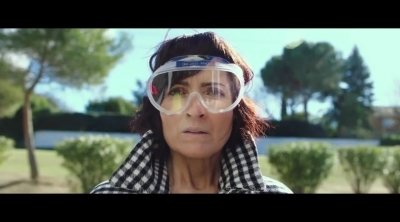 Teaser tráiler 'Bajo el mismo techo'