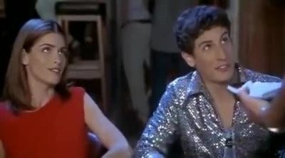 Trailer VOSE 'Tres idiotas y una bruja