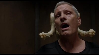 Teaser tráiler VOSF 'Crimes of the future'