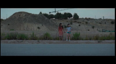 Tráiler 'La niña de la cabra'