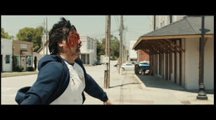 'Weapons' tráiler en español #2