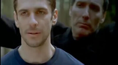 Tráiler en español de 'Intacto'