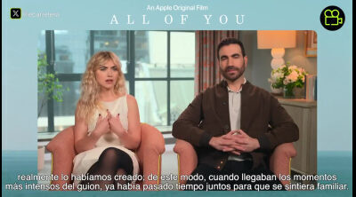 Brett Goldstein ('Contigo, todo'): "El humor es el pegamento especial que los conecta y les hace amarse"