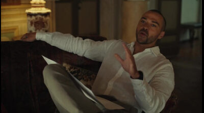 Tráiler en español 'Hotel Costiera'