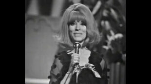 Encarnita Polo canta 'Paco, Paco, Paco'