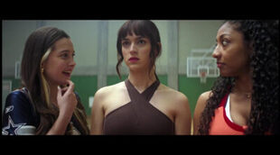 Tráiler en español de 'Dímelo Bajito'