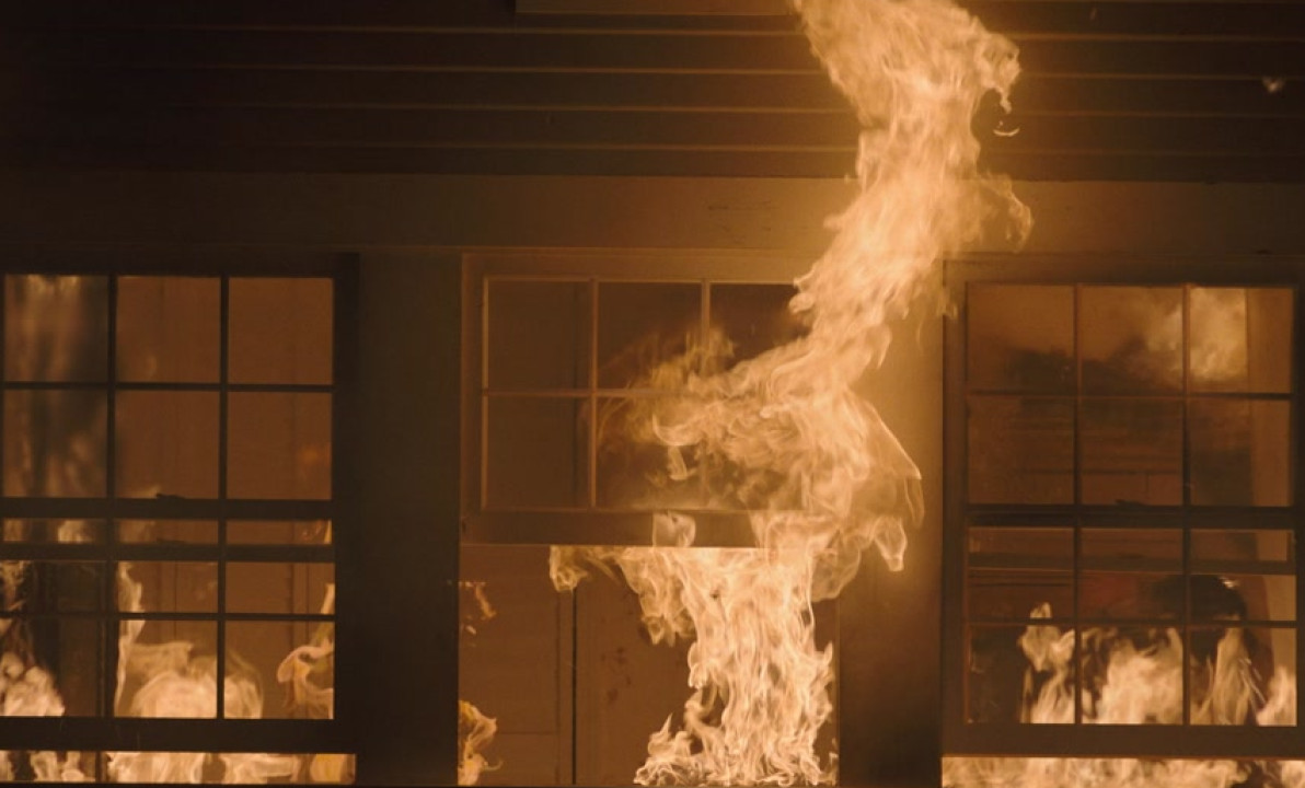 Tráiler 'La mano que mece la cuna' (2025)